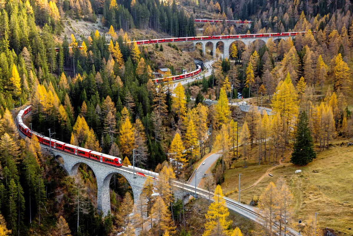 Switzerland celebrates the world's longest passenger train