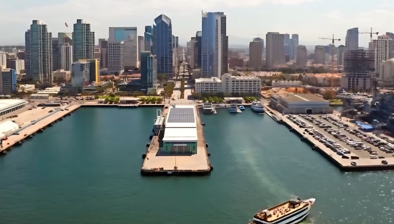 A bomb scare in San Diego - The Travel Scouts - YouTube