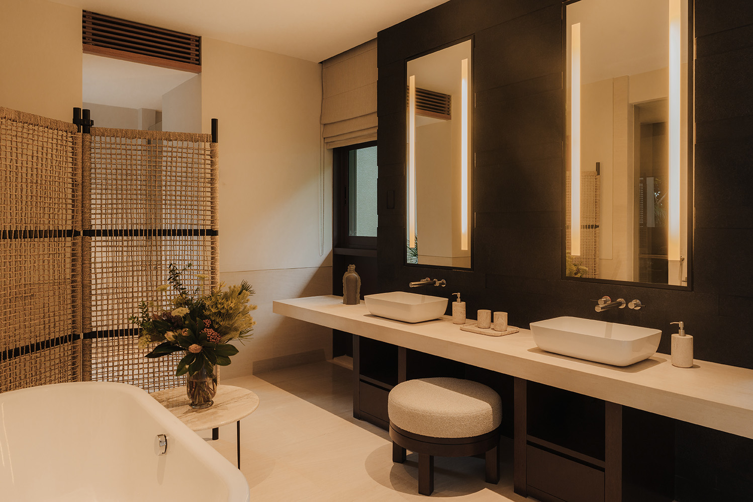Capella Manor bathroom
