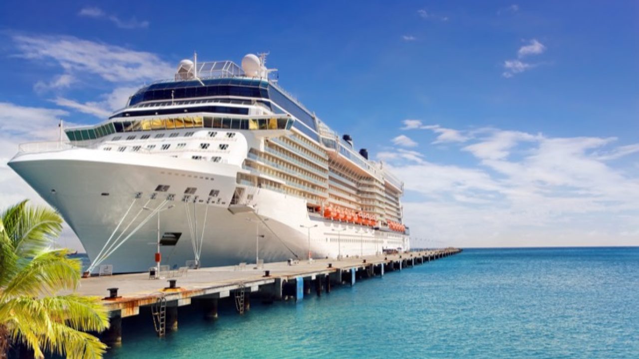 5 Cruise Ship Employees Confess Cruising Secrets Tourist Meets Traveler