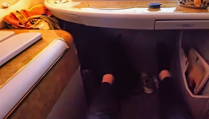 Emirates luxury first class suite leg room - Living Bobby - YouTube