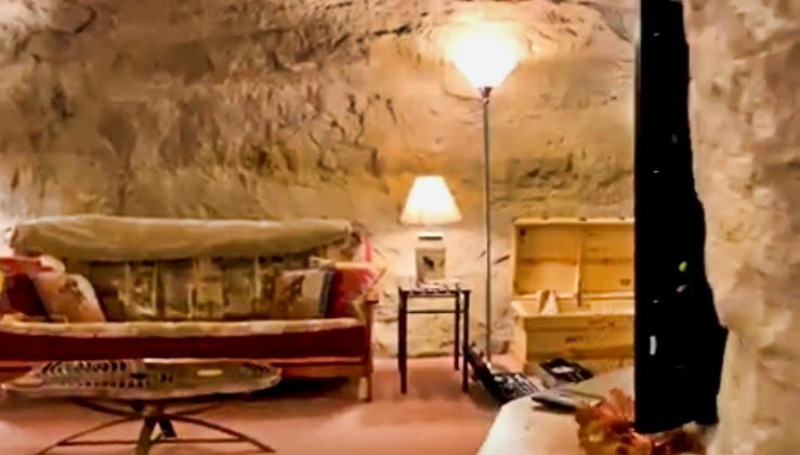 Kokopelli Cave Farmington News - YouTube