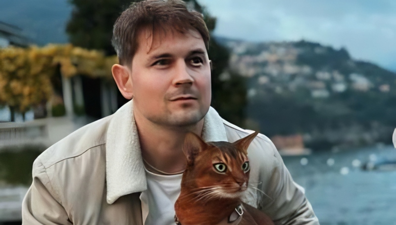 Mykola and Sensej adventure cat - italy - Instagram