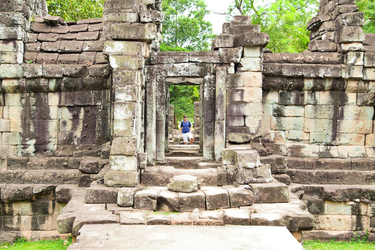 Naya Traveler, Cambodia