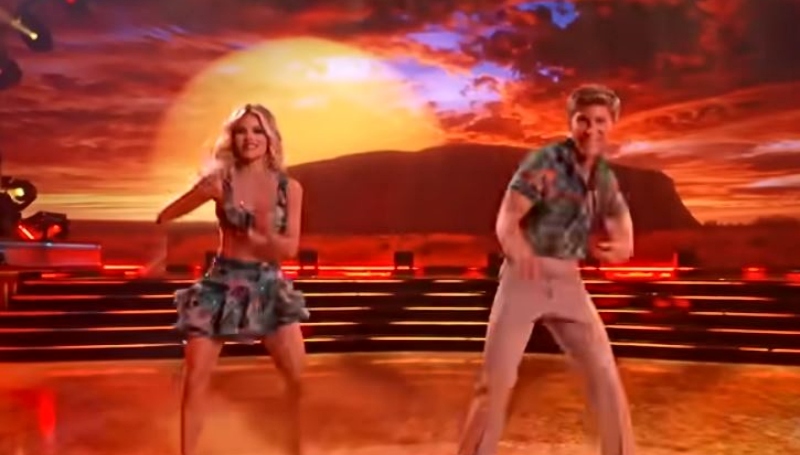 Robert and Witney Carson - Dancing with the Stars - YouTube
