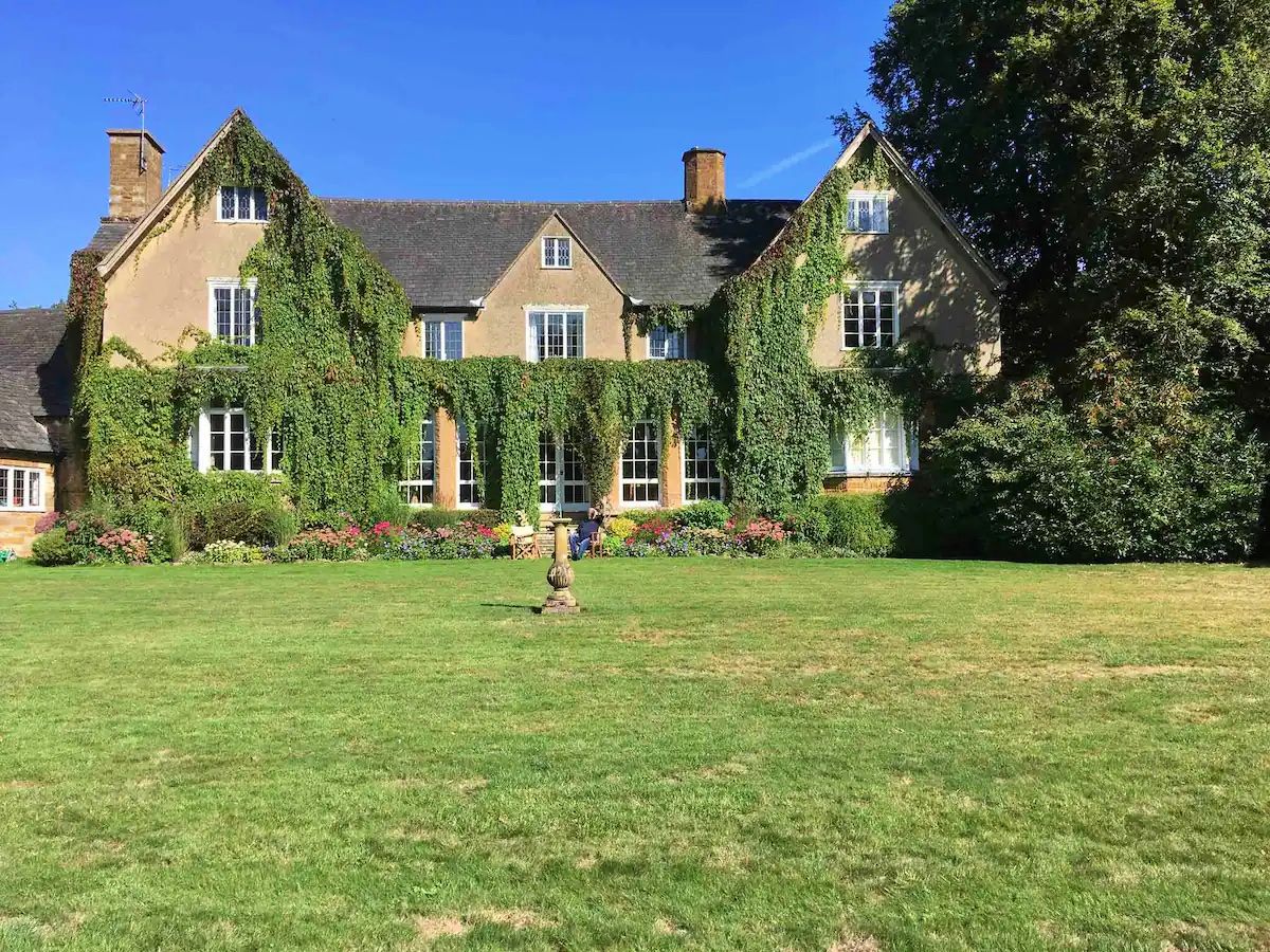 The Garden Room at The Manor in Newton Harcourt