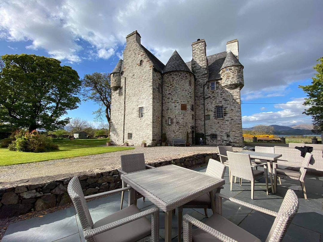 Barcaldine Castle Bed & Breakfast, Oban