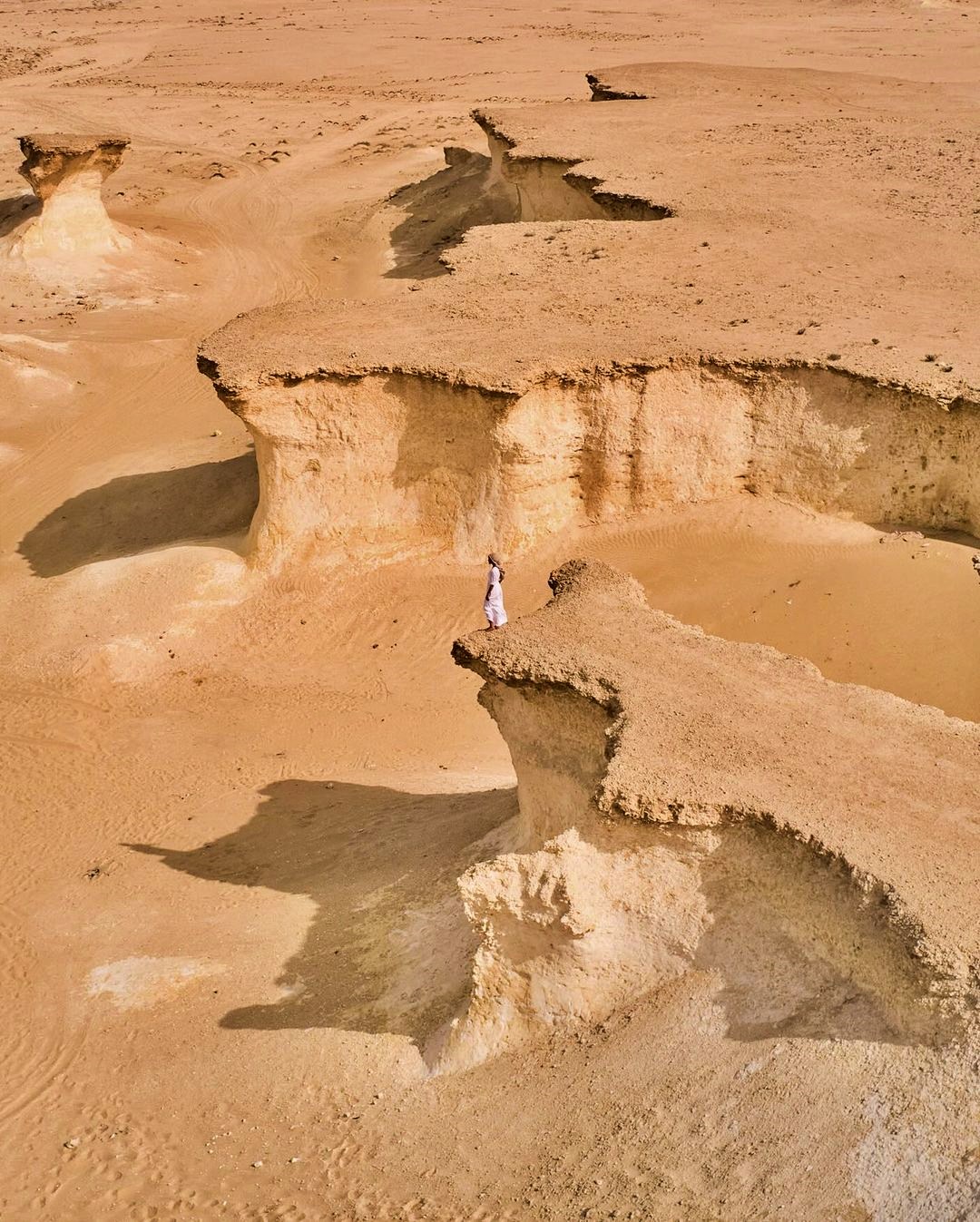 Rock formations in Bir Zekreet