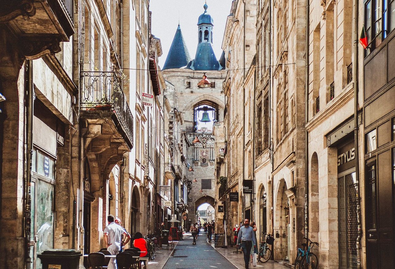 Street scene in Bordeaux, France