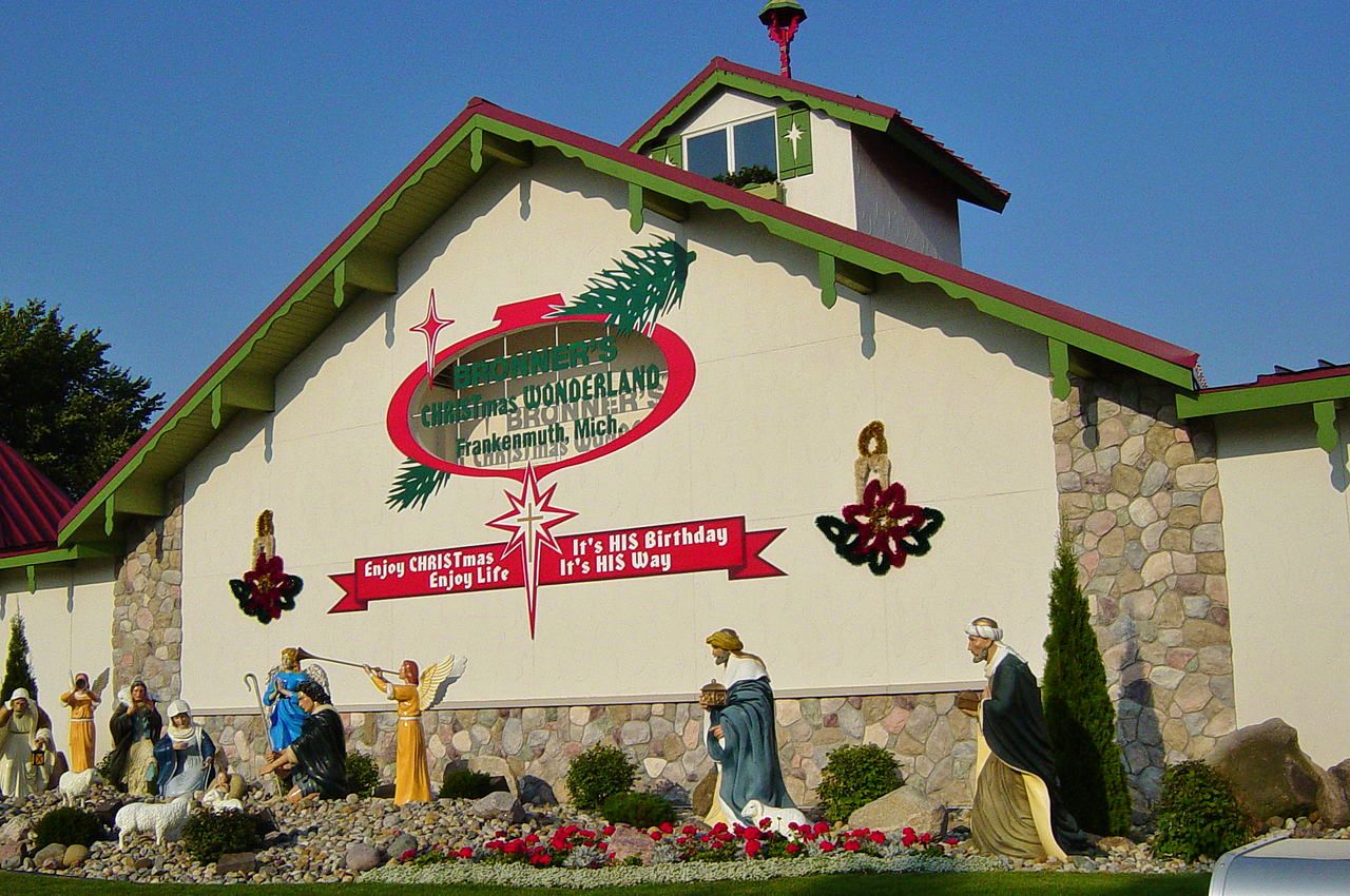 Bronner's Christmas Wonderland, Frankenmuth, Michigan, USA