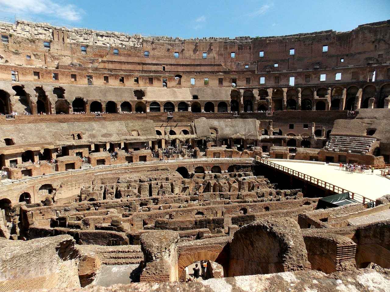Italy Is Planning A Retractable Floor At The Colosseum In Rome