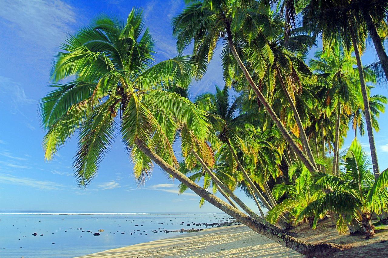 Sail to the Cook Islands with Paul Gauguin Cruises