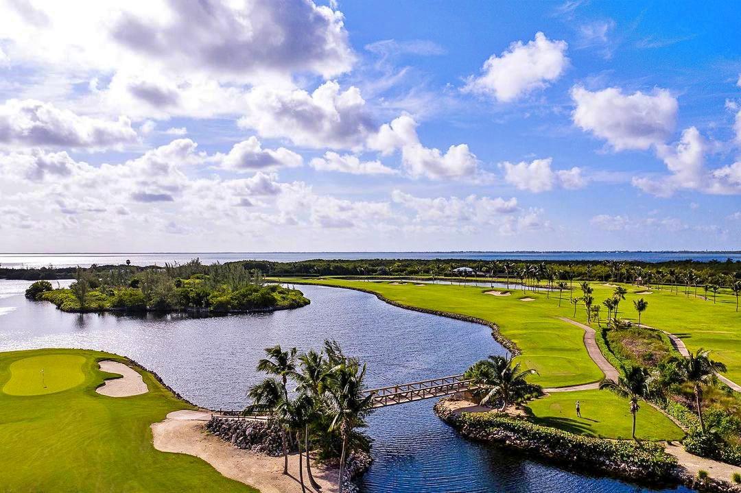 Golf course at the Ritz-Carlton, Grand Cayman