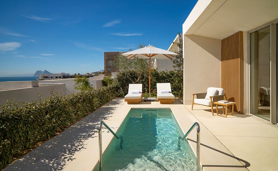 Room with private plunge pool