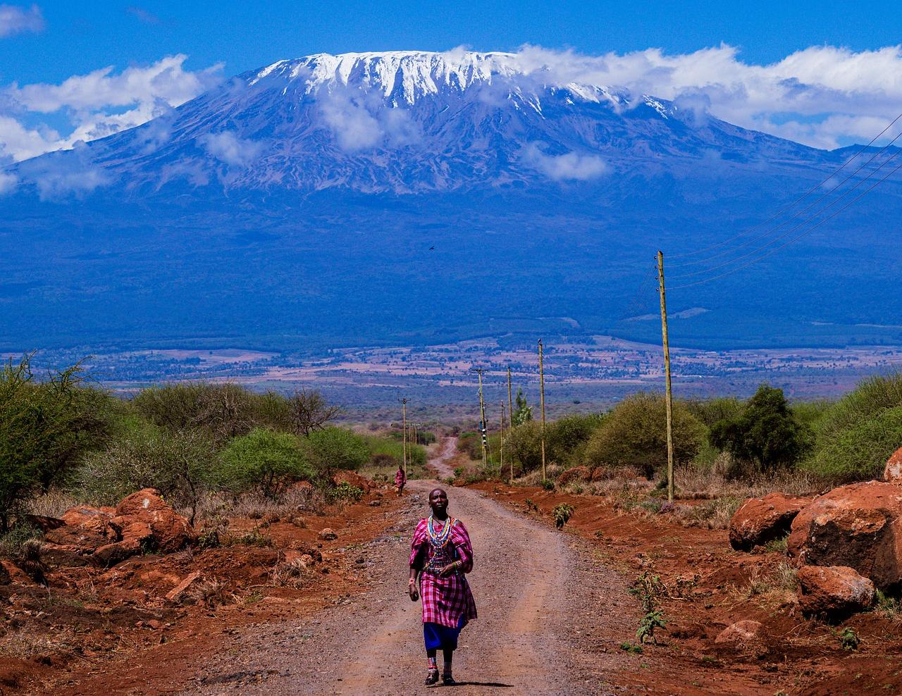 Instant connection from the summit of Mount Kilimanjaro