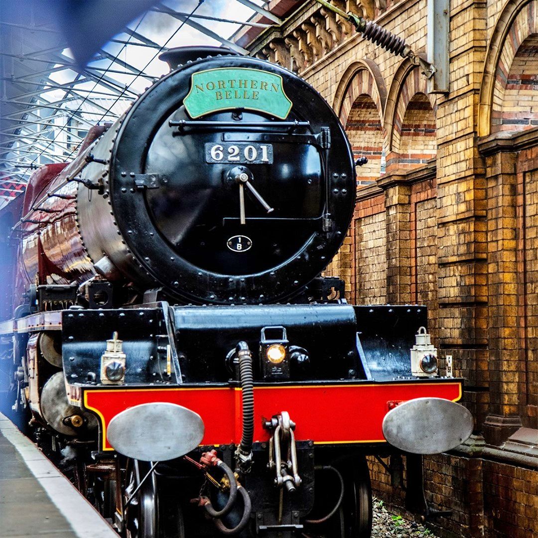 Best Train Journeys To Celebrate Christmas In The UK