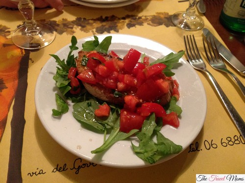 Restaurant Review: Ciccia Bomba Rome, Italy "Delicious"