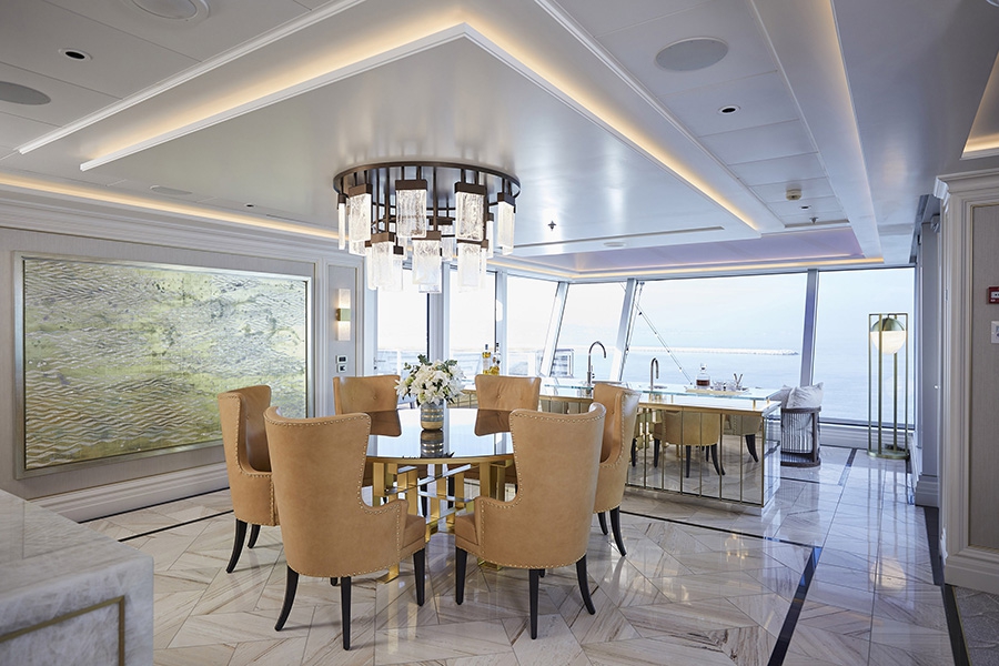 Suite on on the Regent Seven Seas