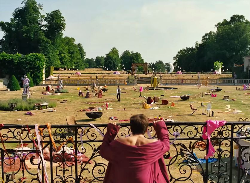 Scene from the movie Saltburn