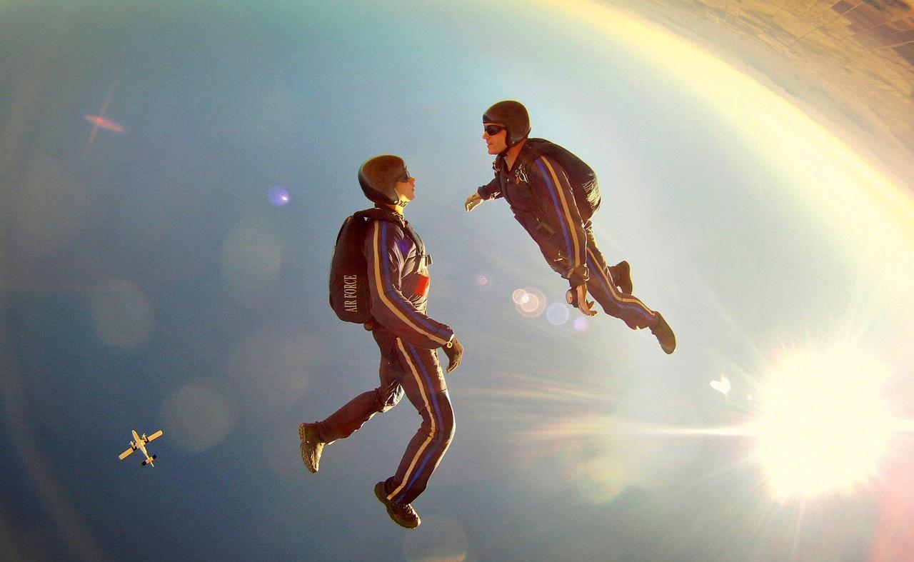 Sky diving