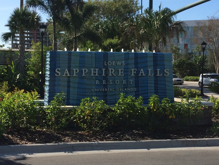 universal-sapphire-falls